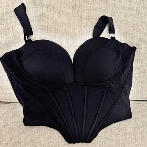 NWT Windsor Black Corset Going Out Top with Silver Accents